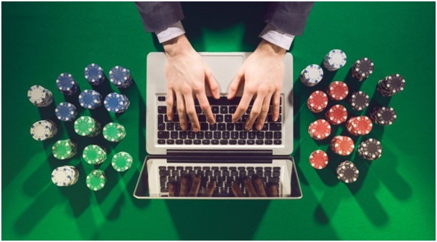 5 Benefits of Gambling Online