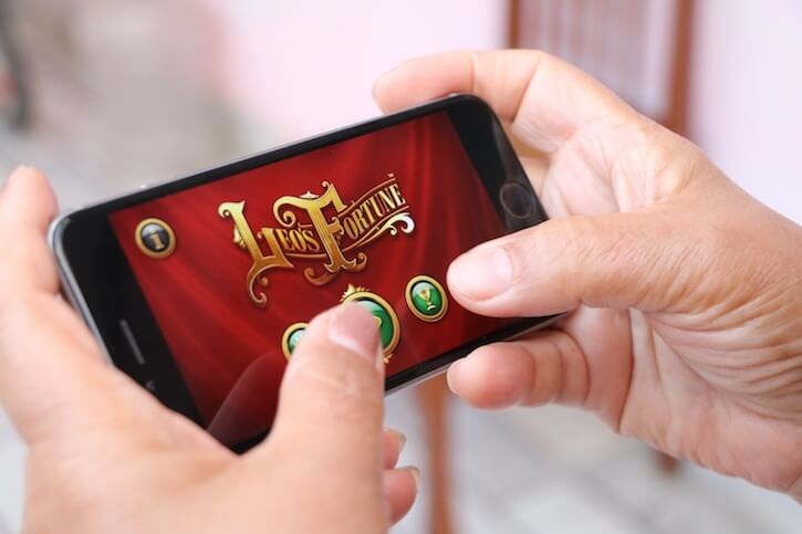 Perks Of Login Idn Poker In Your Smartphone