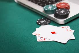 Online casino versus casino poker